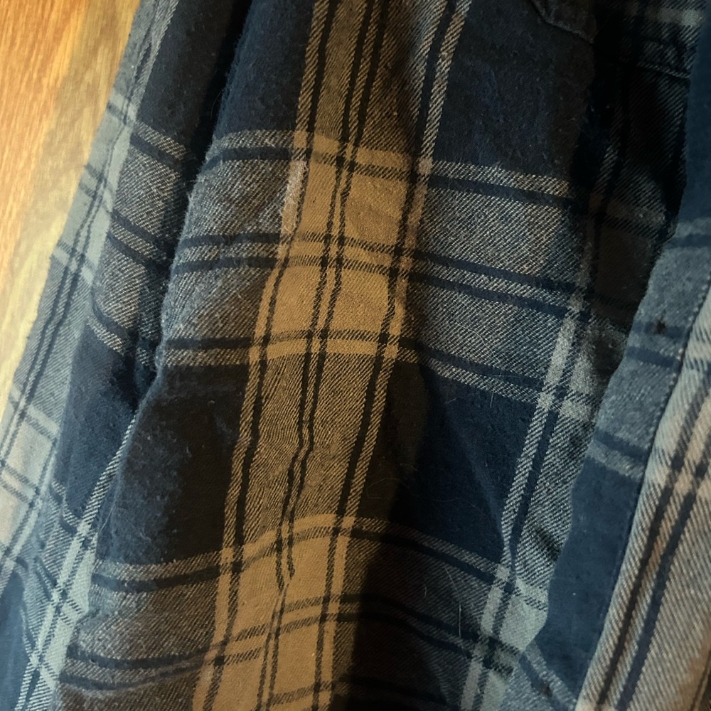 Flannel - Picture 2 of 3
